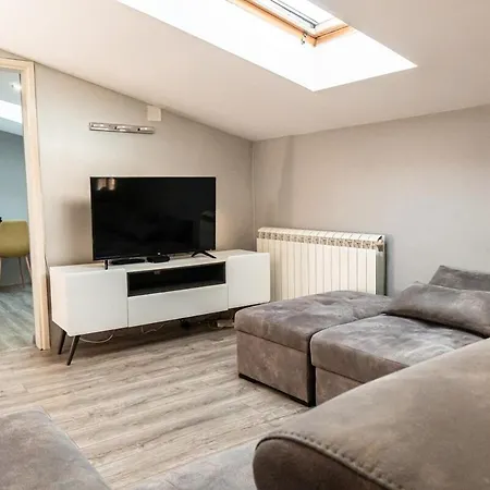 Apartment Long Term Savamala 2bdr For 4 Long Term