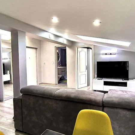 Apartment Long Term Savamala 2bdr For 4 Long Term Belgrade